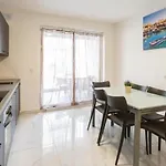 Emerald Suite