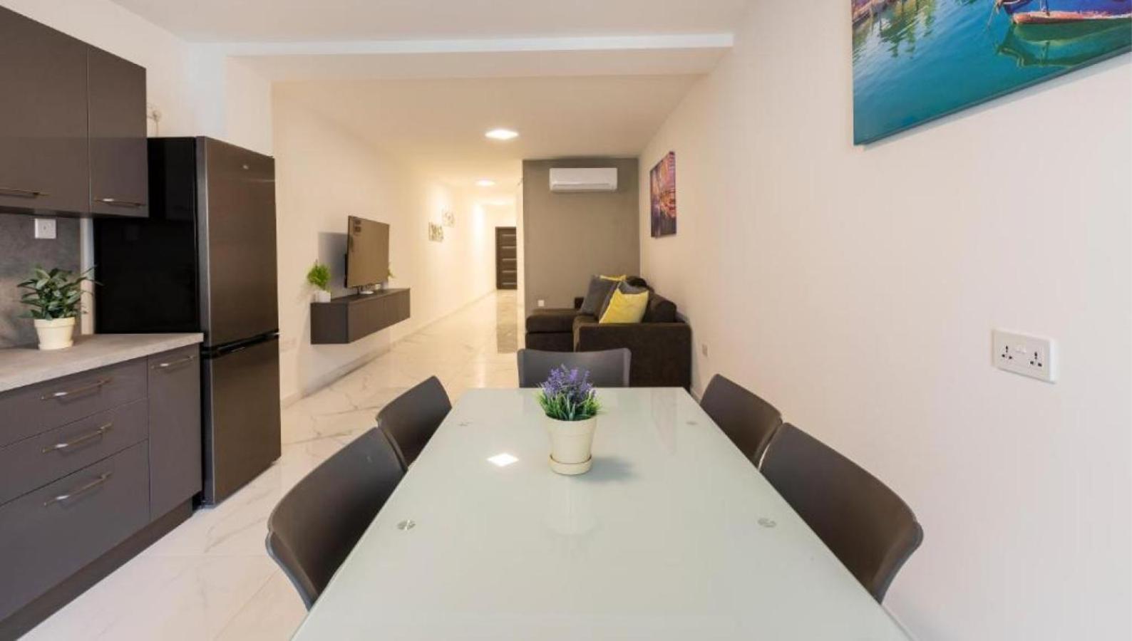 Apartment Emerald St. Paul's Bay