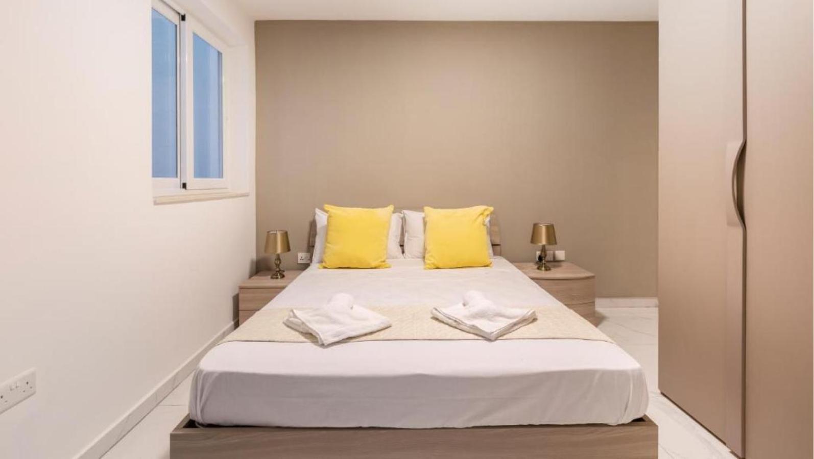 Apartamento Emerald Bahía de San Pablo